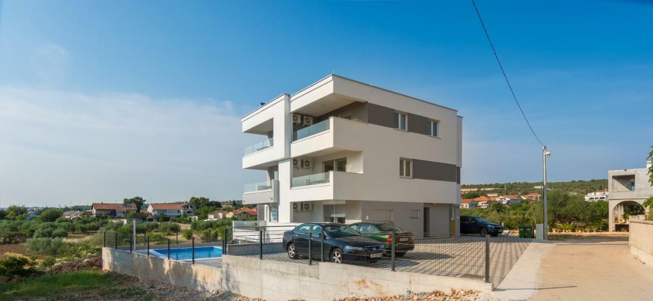 Appartement Apartmanska Kuca Luna à Bibinje Extérieur photo