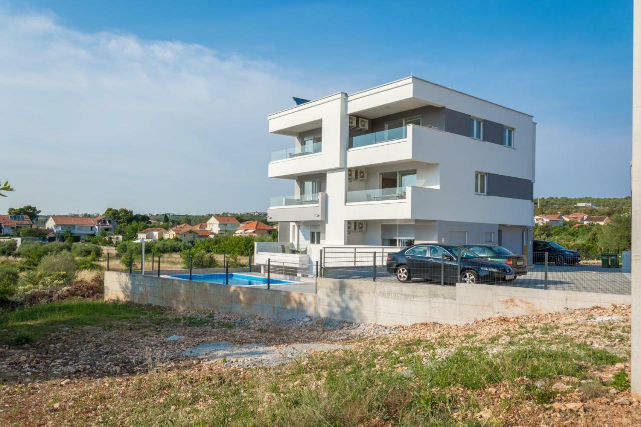 Appartement Apartmanska Kuca Luna à Bibinje Extérieur photo